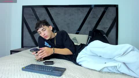 Vincent online show from 12.28.24