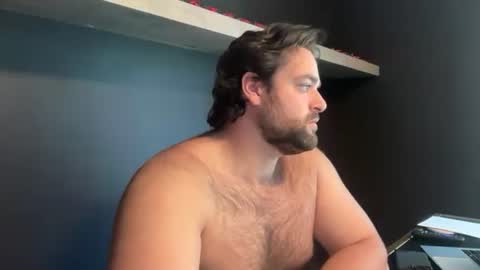 Vinfaro27 online show from 10.26.25