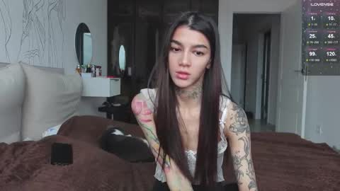 vinkitinkii online show from 10.30.25