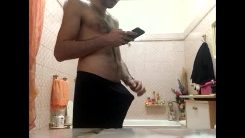 Snapshot of vinmin90 chatting on 09.18.25 Zenith online show from 09.18.25