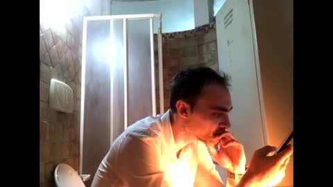 Snapshot of vinmin90 chatting on 09.28.25 Zenith online show from 09.28.25