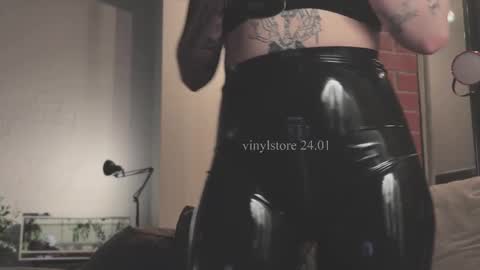 Diva Silvia online show from 01.24.25