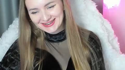Funny  girl online show from 10.18.25