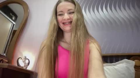 Funny  girl online show from 11.22.25