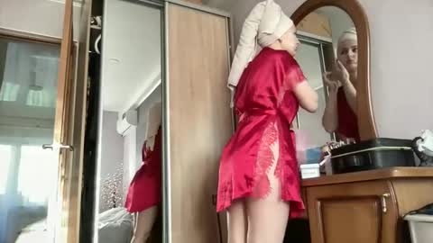 Funny  girl online show from 04.26.26