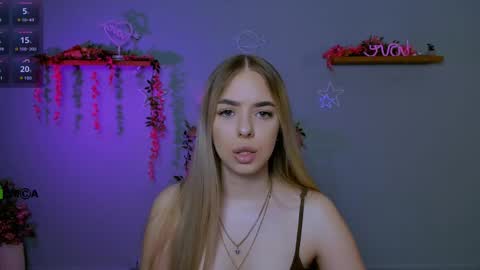 viola_sweet_ online show from 05.31.26