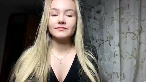 Viola online show from 02.04.26