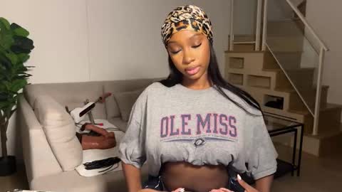 Fantasy Black Girl online show from 11.04.25