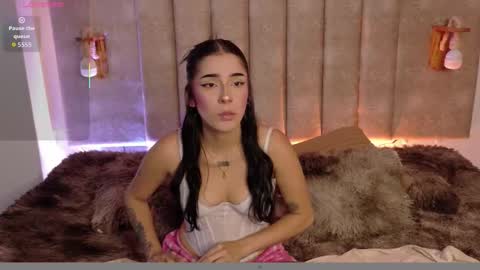 Violet J online show from 02.06.26