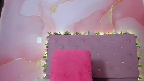violet__taylor_ online show from 04.09.26
