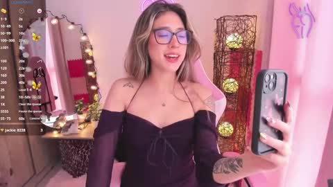 violet online show from 01.24.25