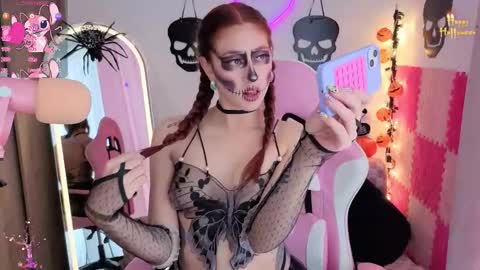 violet online show from 10.20.25