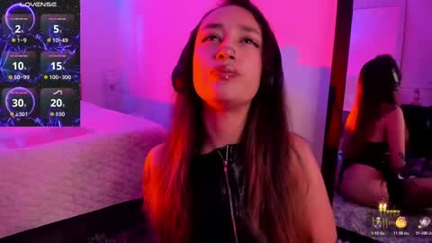 Violet Jones online show from 10.24.25