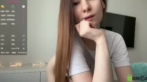 Snapshot of violet_lyn chatting on 04.29.26 Violet Lyn online show from 04.29.26