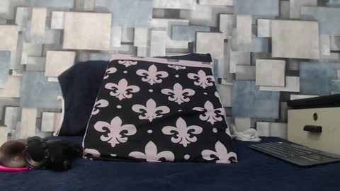 Violeta  online show from 11.27.25