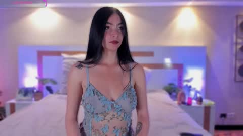 Snapshot of violeta_dh chatting on 02.26.26 Violeta online show from 02.26.26