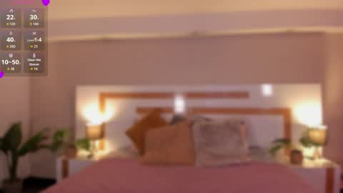 Snapshot of violeta_dh chatting on 05.12.26 Violeta online show from 05.12.26