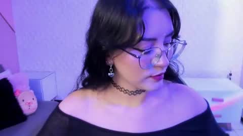     online show from 08.03.26