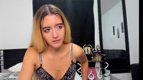violeta_gracee online show from 08.05.26