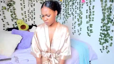 Snapshot of violeta_milleer chatting on 01.31.25 Violeta online show from 01.31.25