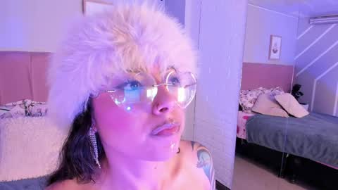Violeta online show from 06.05.26