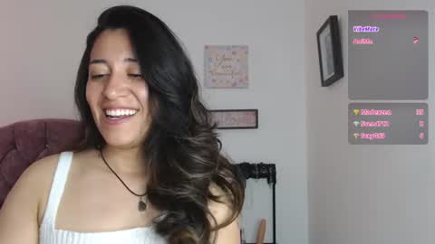 Snapshot of violeta_scott_ chatting on 06.26.26 violeta_scott_ online show from 06.26.26