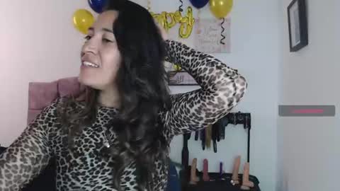 Snapshot of violeta_scott_ chatting on 07.01.26 violeta_scott_ online show from 07.01.26