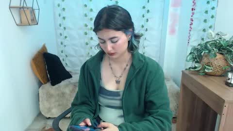 Violeta  online show from 10.22.25