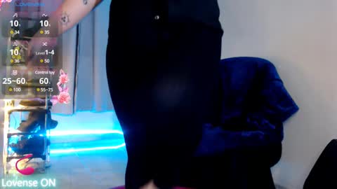 Violetta Morningstar online show from 02.24.25