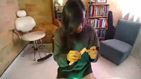 Violeta Gmez online show from 09.10.25