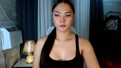 violet online show from 10.20.25