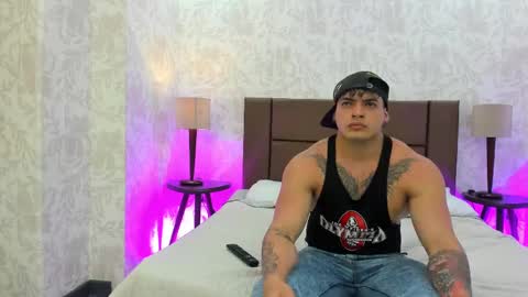 vioeta y dante online show from 09.13.25