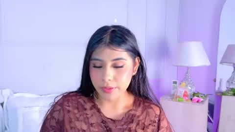 Snapshot of violetbloomm chatting on 06.27.26 Violet online show from 06.27.26