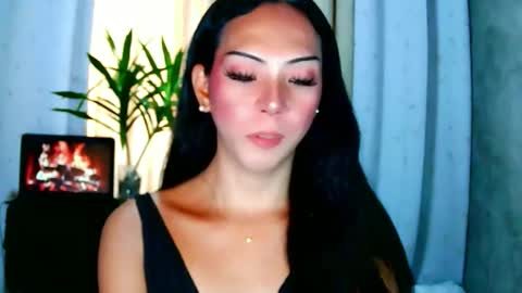 Snapshot of violeterection chatting on 04.25.26 JUVY online show from 04.25.26