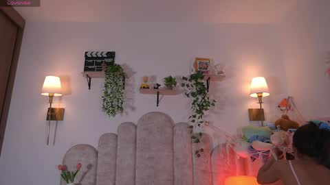 violeth___ online show from 04.14.26