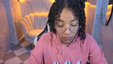 violeth_b online show from 02.17.26