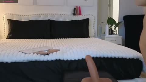 VioletBaby online show from 01.13.26