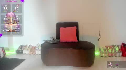 Snapshot of violetmontana chatting on 09.22.25 VIOLETA MONTANA online show from 09.22.25