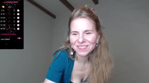 Snapshot of violetplath chatting on 12.30.24 Violet next stream December 6 online show from 12.30.24