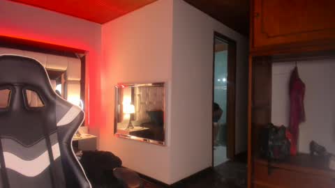 violetskinny online show from 01.31.25