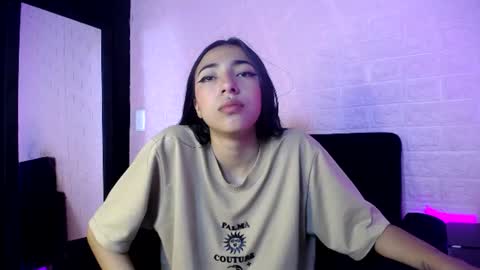 Snapshot of violett1126 chatting on 07.15.26 1126 online show from 07.15.26