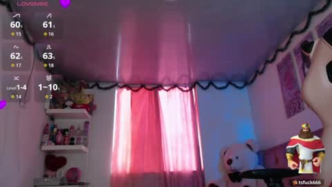 Snapshot of violett_brown9 chatting on 06.27.26 violett_brown9 online show from 06.27.26