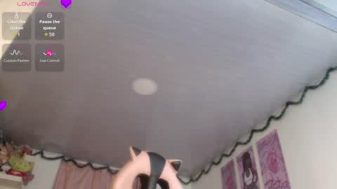 Snapshot of violett_brown9 chatting on 07.01.26 violett_brown9 online show from 07.01.26