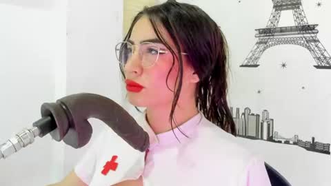 Snapshot of violett_collinss chatting on 07.27.26 violett_collinss online show from 07.27.26
