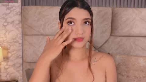 Snapshot of violett_fowlerxx chatting on 02.23.26 violett online show from 02.23.26