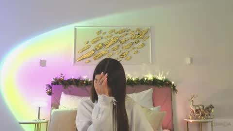 violetta_finch online show from 12.19.25