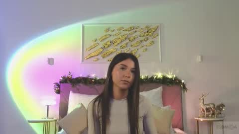 violetta_finch online show from 12.20.25