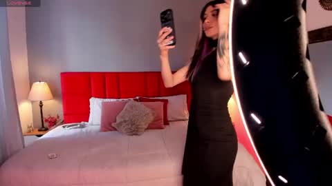 Snapshot of violetta_nur chatting on 07.17.26 Violetta nur online show from 07.17.26