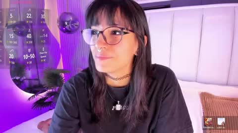 violettacolinss online show from 04.28.26