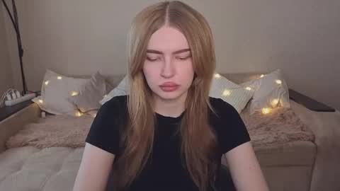 ViolettaOtis online show from 05.04.26